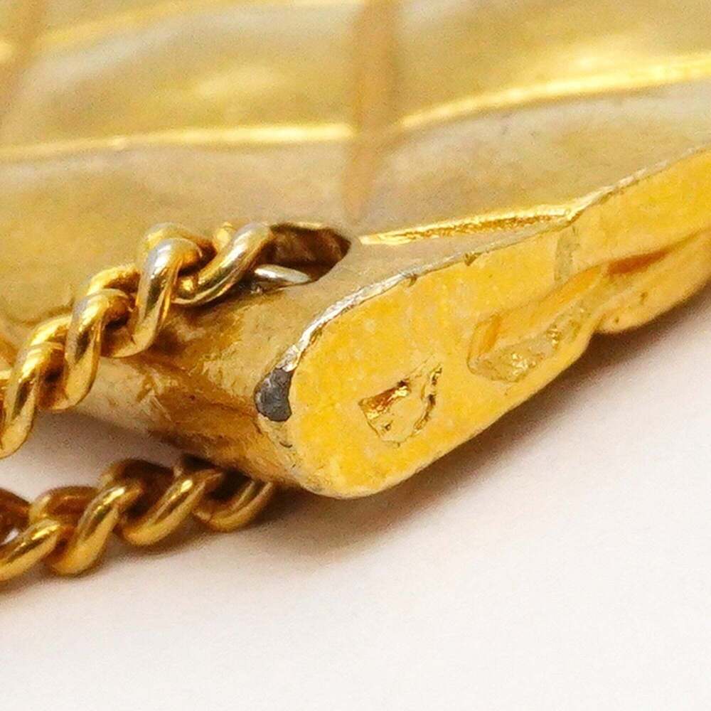 CHANEL Gold Logo Brooch - Picture 8 of 9